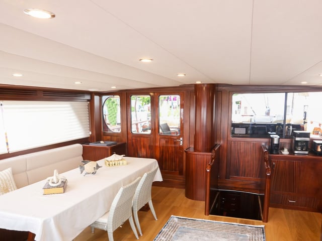 Ulucinar yacht interior or exterior view
