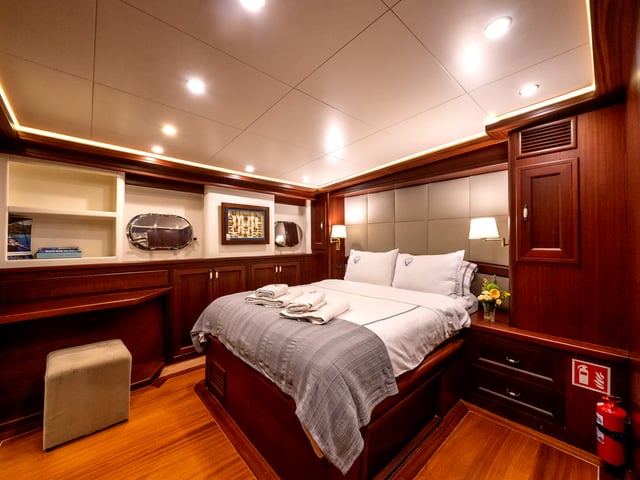 Virtuoso yacht interior or exterior view