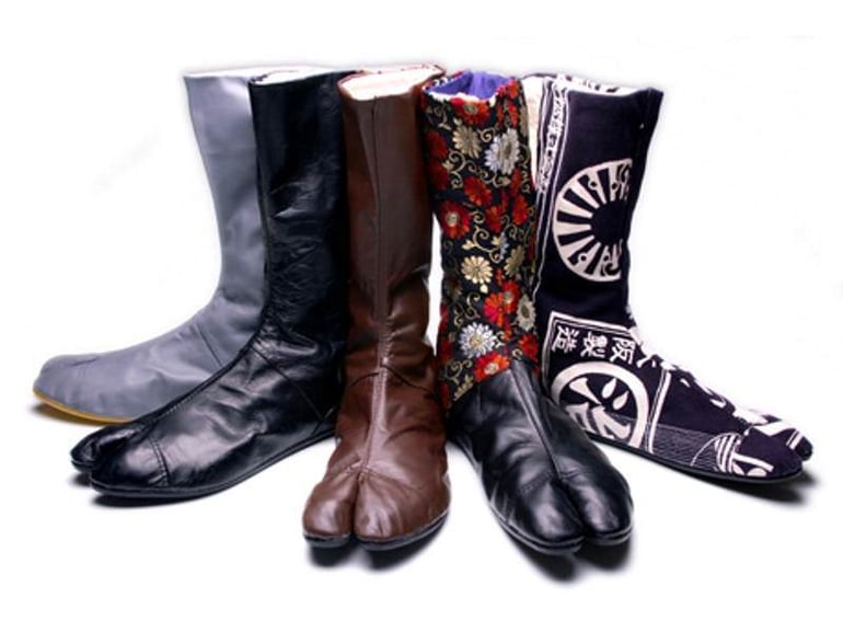 Regards sur le Japon: exposition chaussure et création