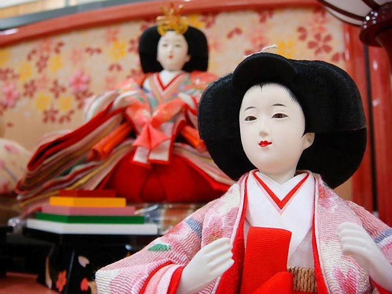 Poupées hina matsuri