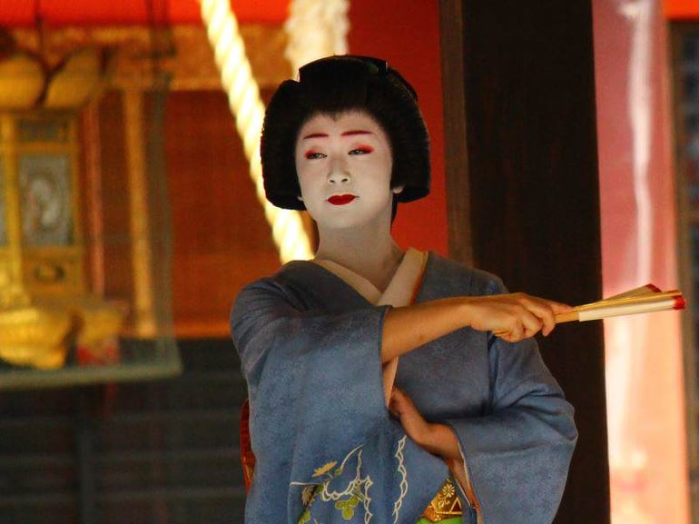 Geisha et shintoïsme
