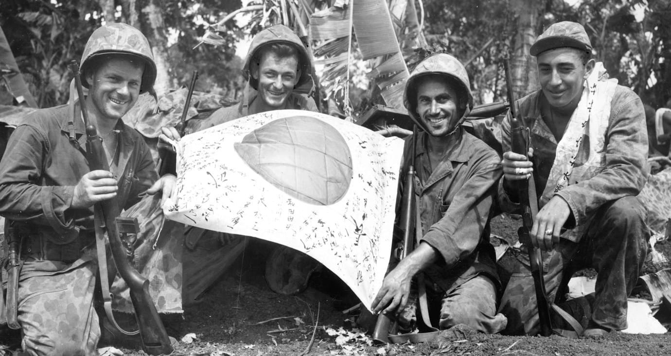 Soldata Américains lors de la bataille de Saipan du 15 juin au 9 juillet 1944