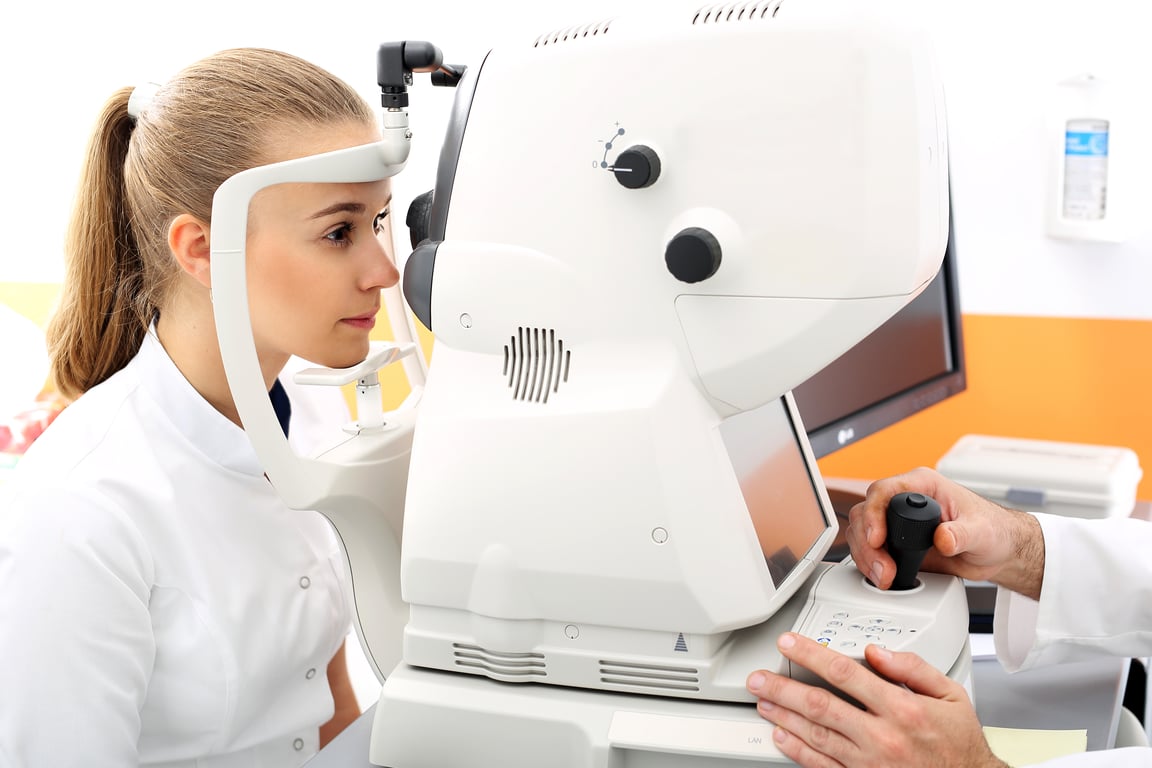WITH AN INDEPENDENT DOCTOR OF OPTOMETRY