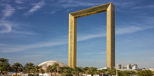 Dubai Fountain Lake Ride