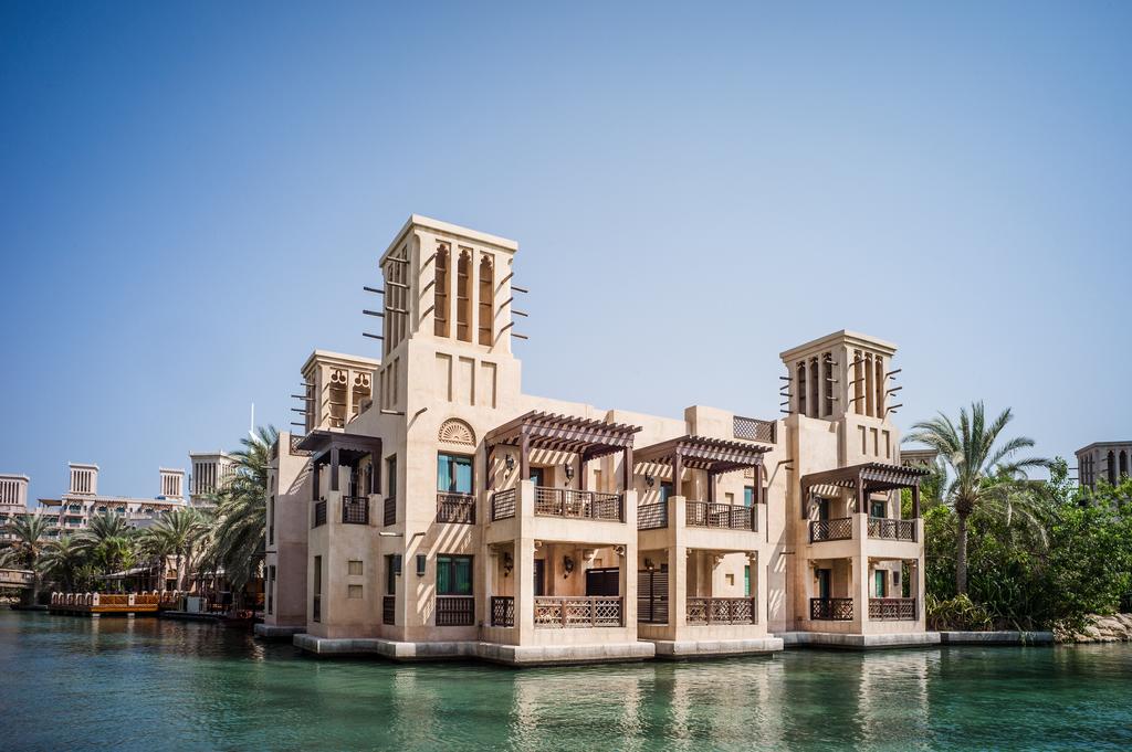 Impressive Building Design Of Madinat Jumeirah