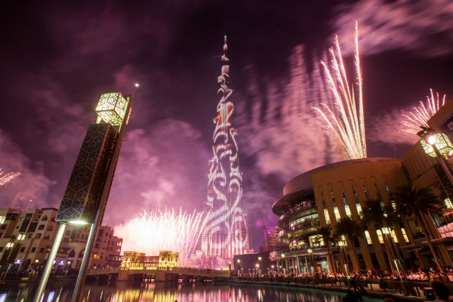 The Fantastic Fireworks At Burj Khalifa