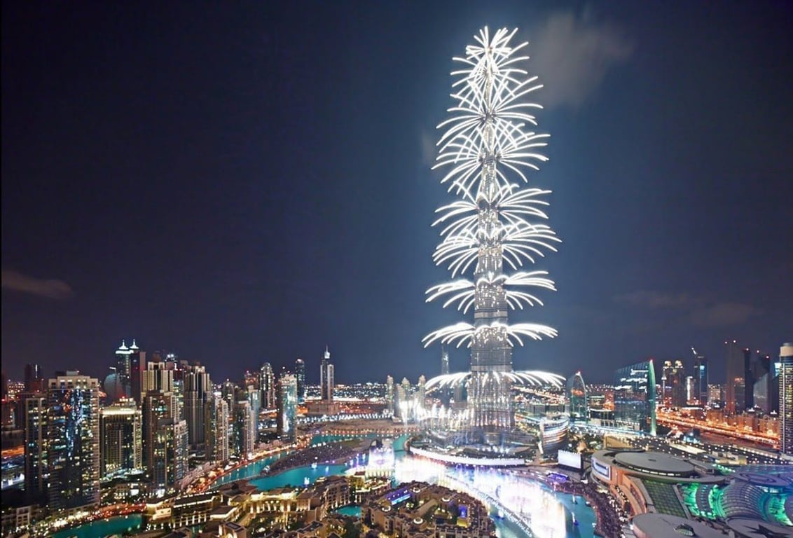 Stunning Fireworks At Burj Khalifa