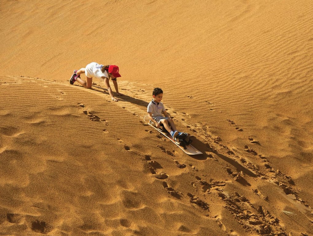 Sand Ski – Experience In The Thrill Of Riding The Desert Sand Dubai