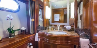 Burj Khalifa 2025/2026 Eve | OBEROI Canal Cruise With Dinner Upper Deck