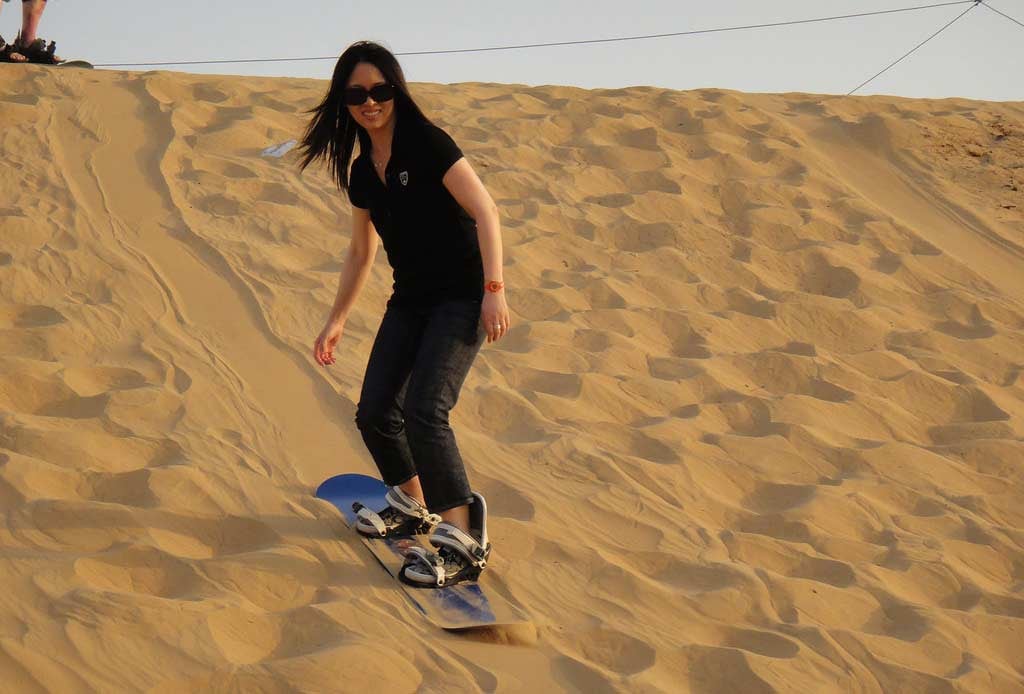 The Ultimate Guide For Sandboarding In Dubai