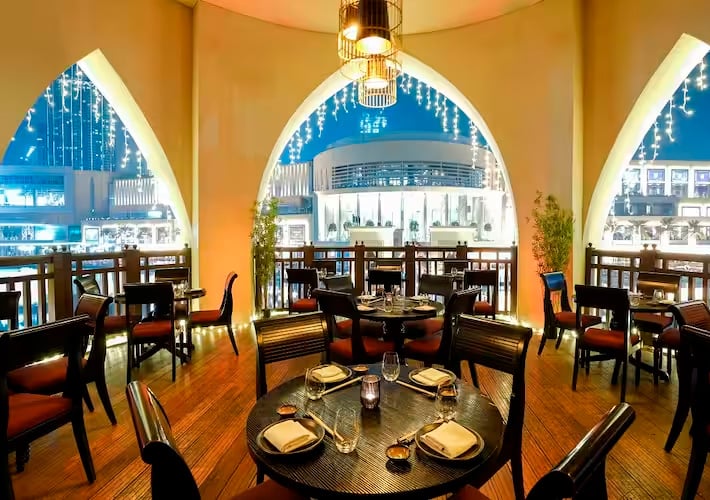 Souk Al Bahar Dining Experience