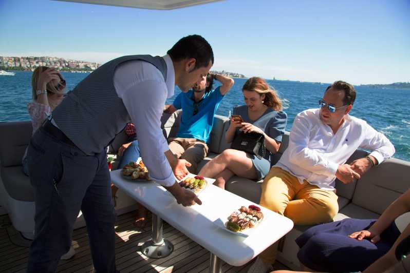 Food In Yacht