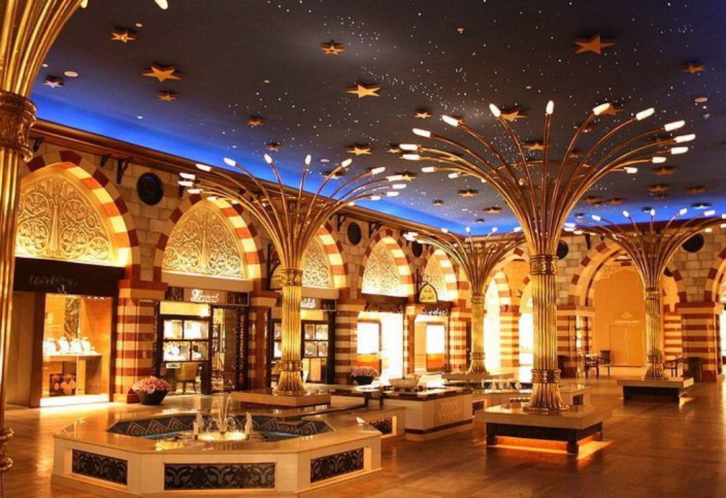 One Of A Prime Ten Malls In Dubai