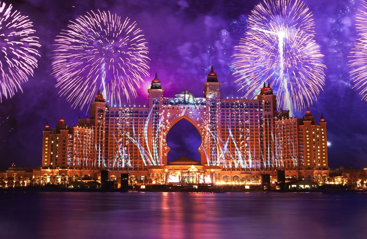 3.	Enjoy The Fun, Frivolity, And Fireworks At Palm Jumeirah