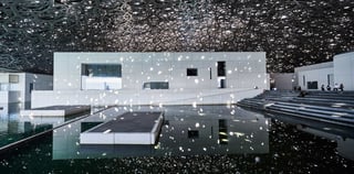 Dubai Tandem Parasailing Experience