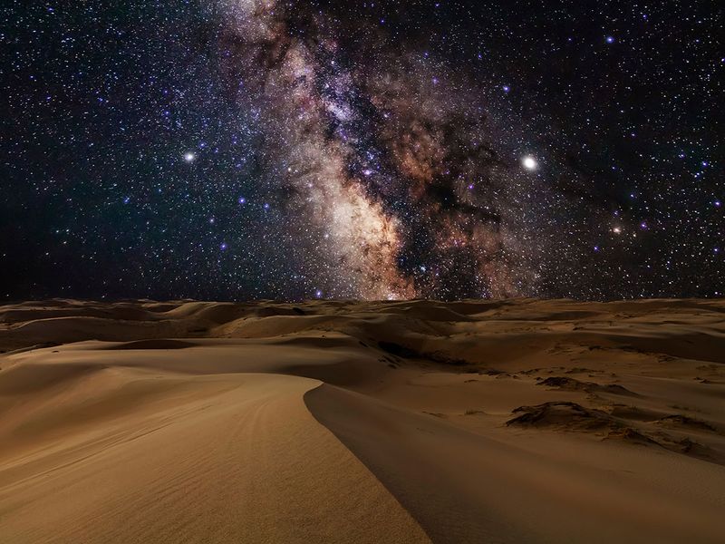 A Wonderful Stargazing Trip In the Dubai Desert