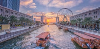 Dubai Night Tour With Dinner At Burj Al Arab