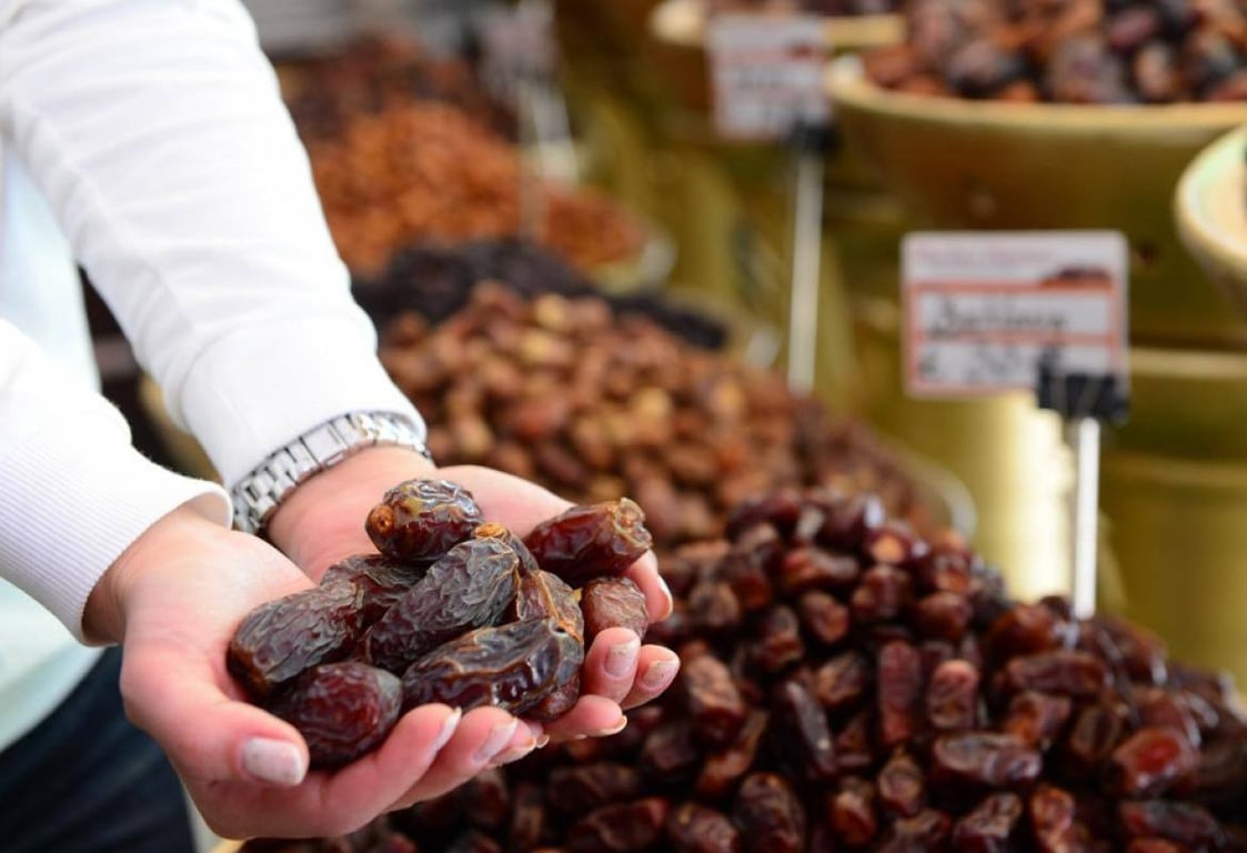 Resident Delicacies At Dates Market