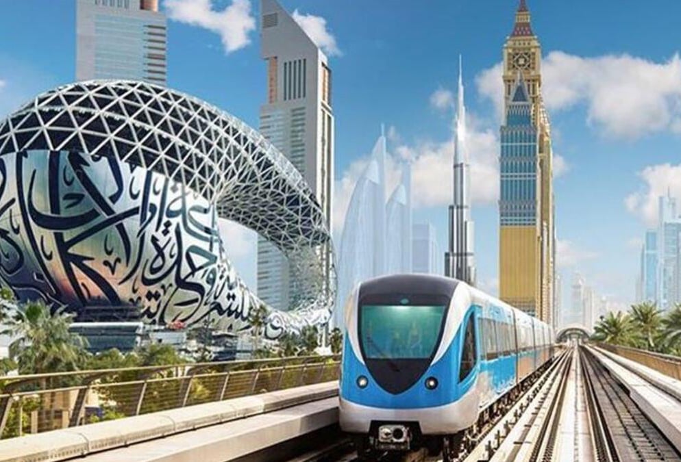 Utilize Dubai Metro For Transportation