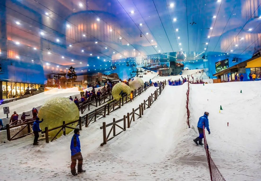 Desert Skiing At Dubai 2023
