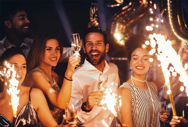 Attend New Year's Eve Celebrations In Clubs
