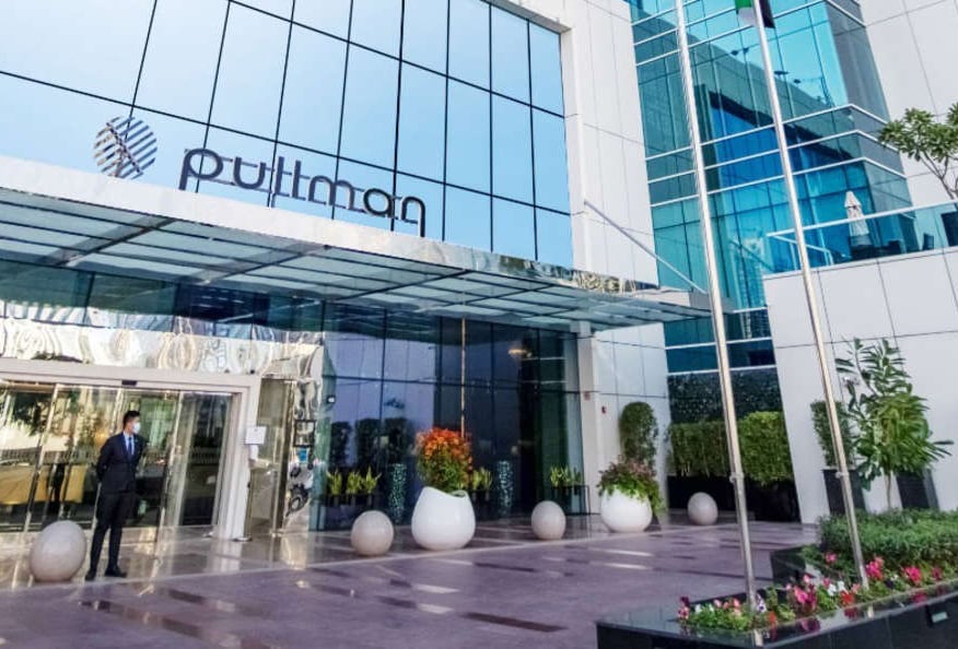 •	Pullman Dubai Downtown