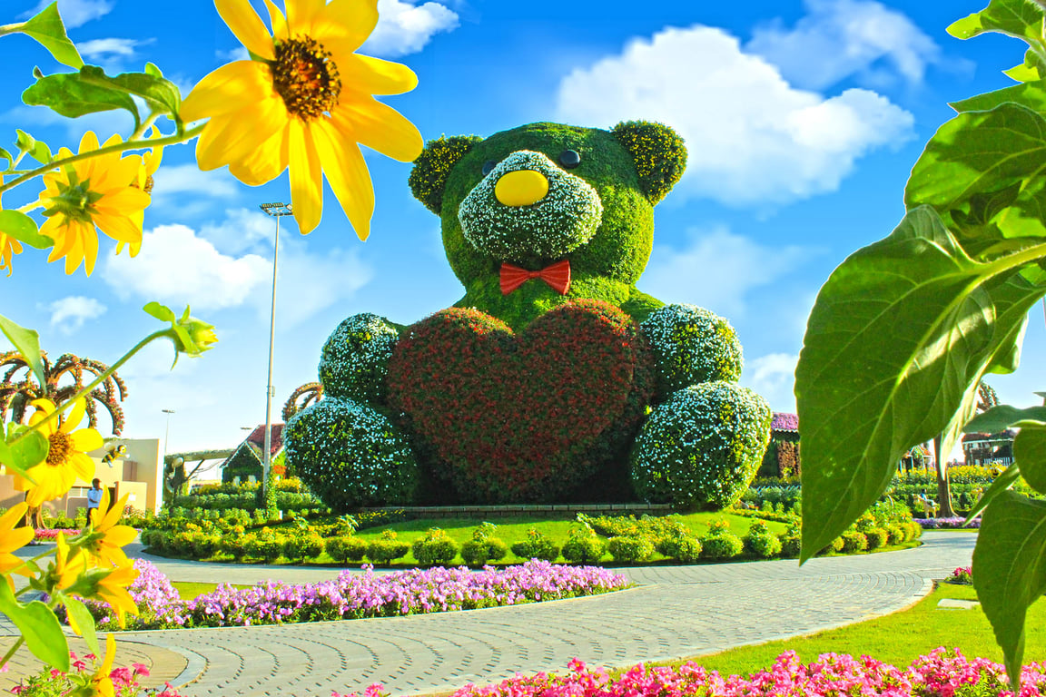 Huge Teddy Bear At Dubai Miracle Garden