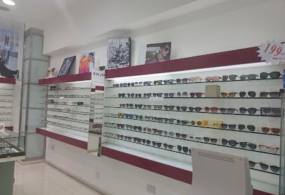 Eyeland Optical LLC  At Dubai