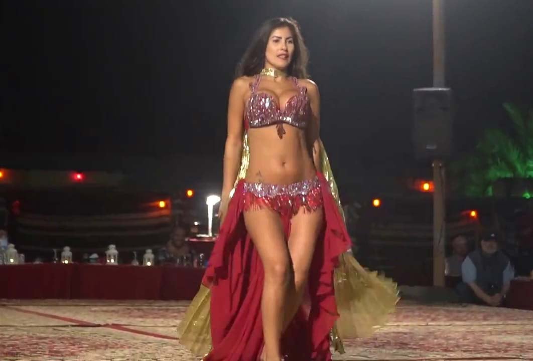 Customary Arabic Dance At Desert Safari Dubai