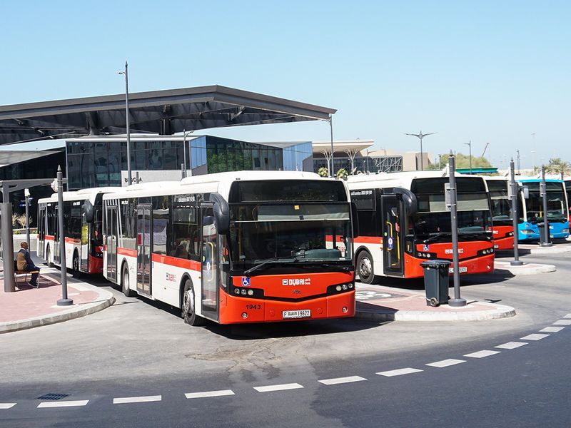 Locations Of Buses Near Al Mamzar Center