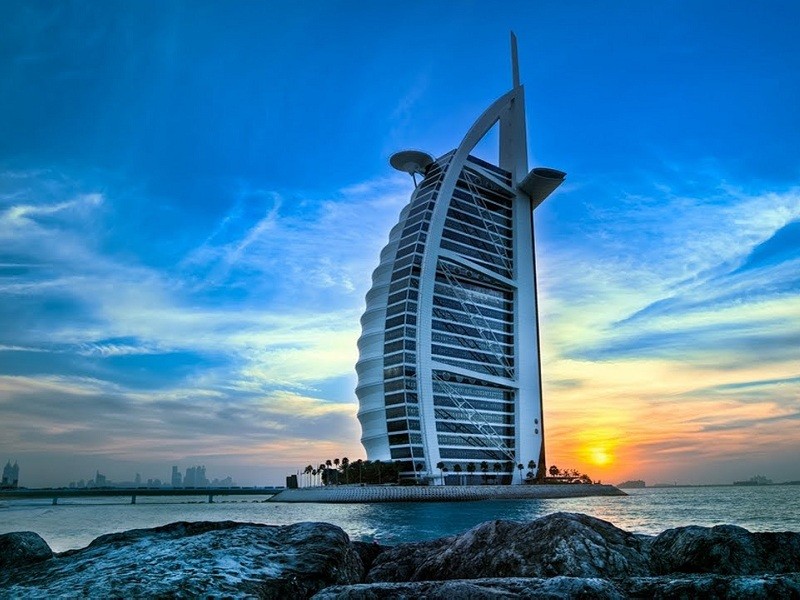 2.	Burj Al Arab