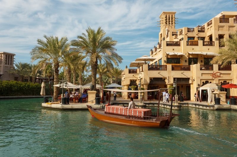 Discover Dubai's Past And Present