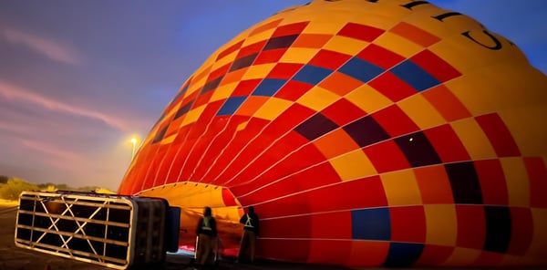 Hot Balloon Ride Dubai Peaceful Sky Journey Over Desert & Scenic Sunrise Scenes – photo 2