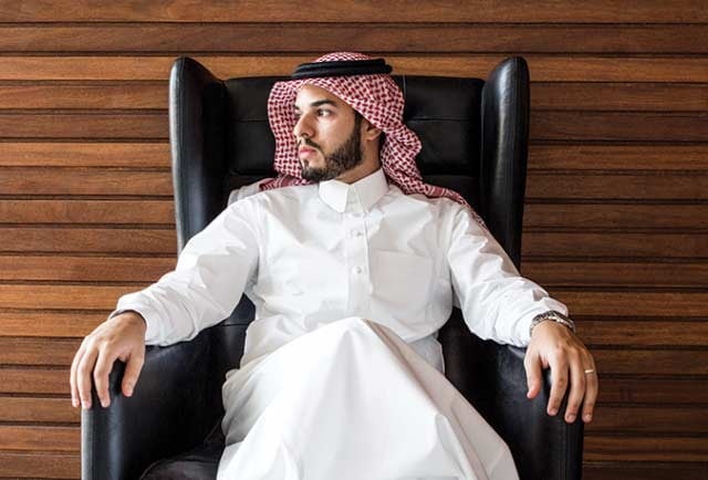 Local Arabic Dresses Dubai - Discover the Charm of Local Arabic Dresses ...
