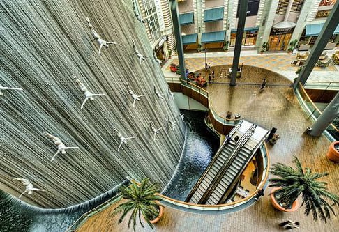 v.	Dubai Mall Waterfall