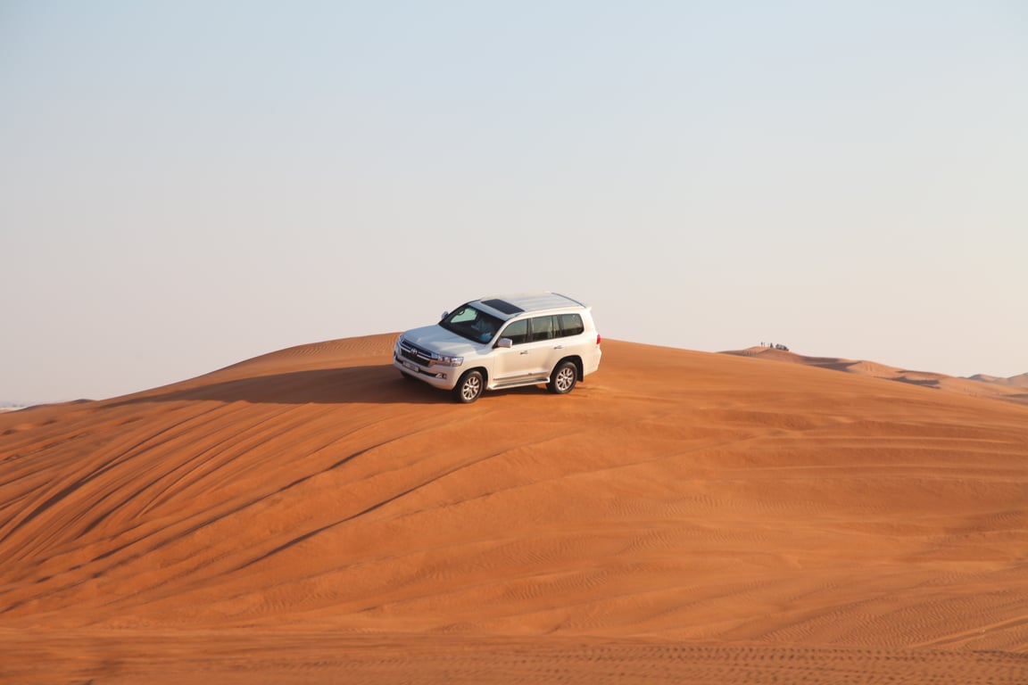 Enjoy Dune Bashing At Dubai