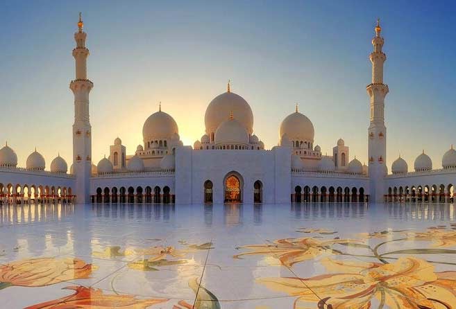 Experience The Sheikh Zayed Grand Mosque Tour