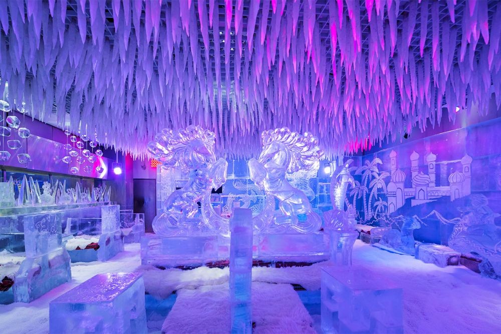 Relax out Ice Lounge At Dubai