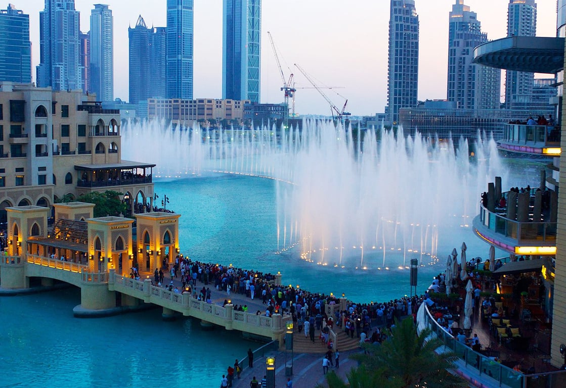 2.	Spectacular of Dubai Fountain