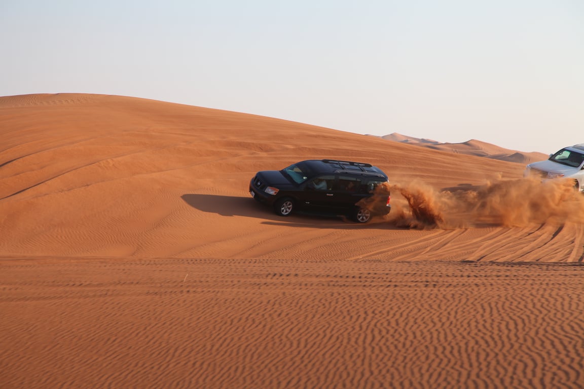 Enjoy Dune Bashing At Dubai