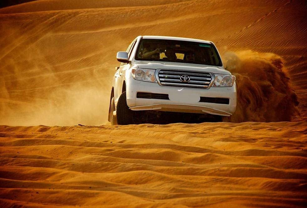 What Does A Dubai Desert Morning Safari Offer?