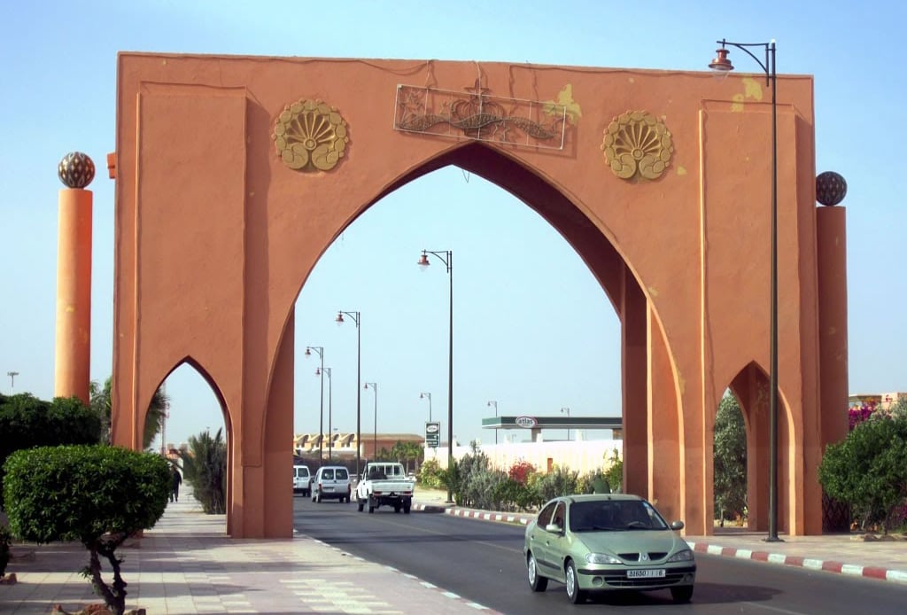 •	Sahara Gate