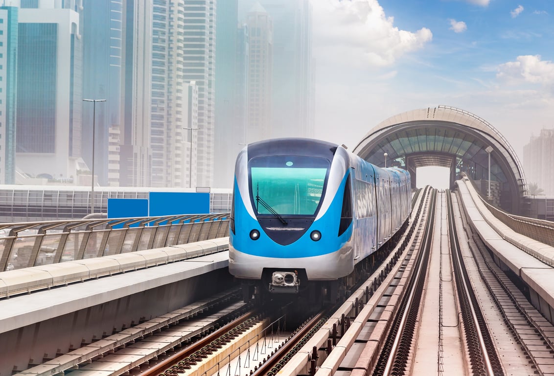 Utilize Dubai Metro For Transportation