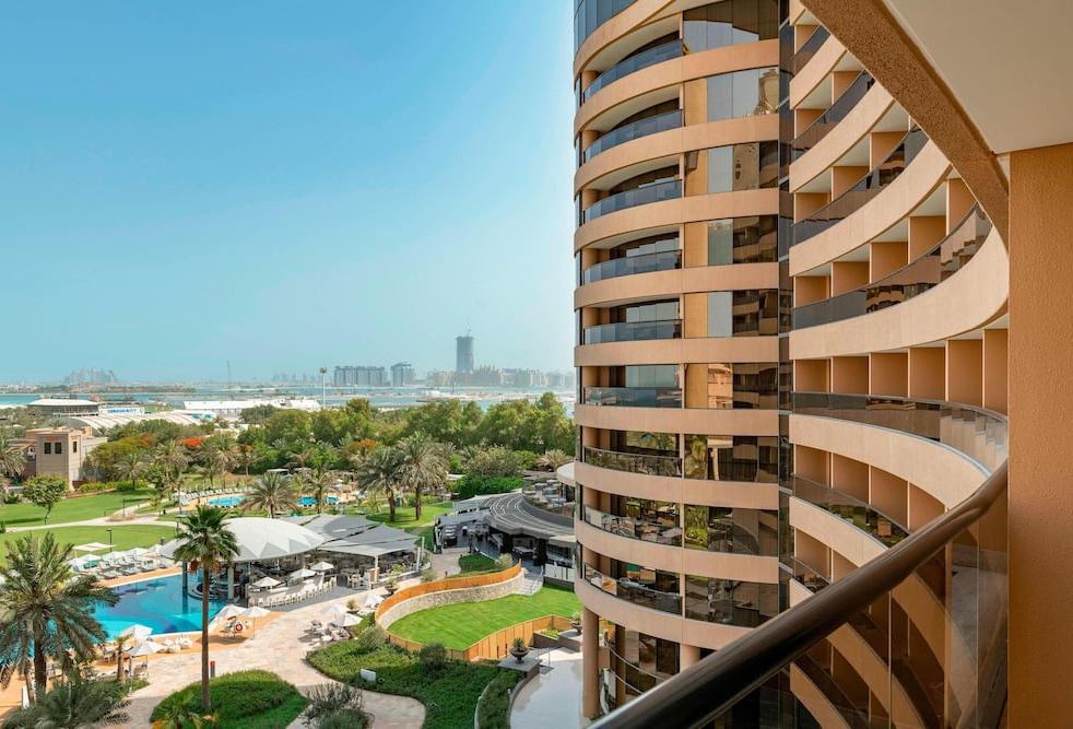 Top 10 Dubai Resorts To Must Visit This Year