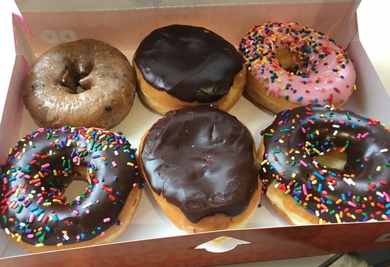 •	Dunkin' Donuts