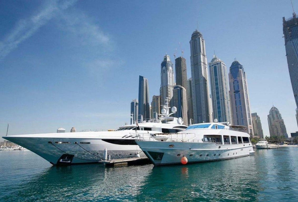 Book an expensive boat for additional solace & pleasure
