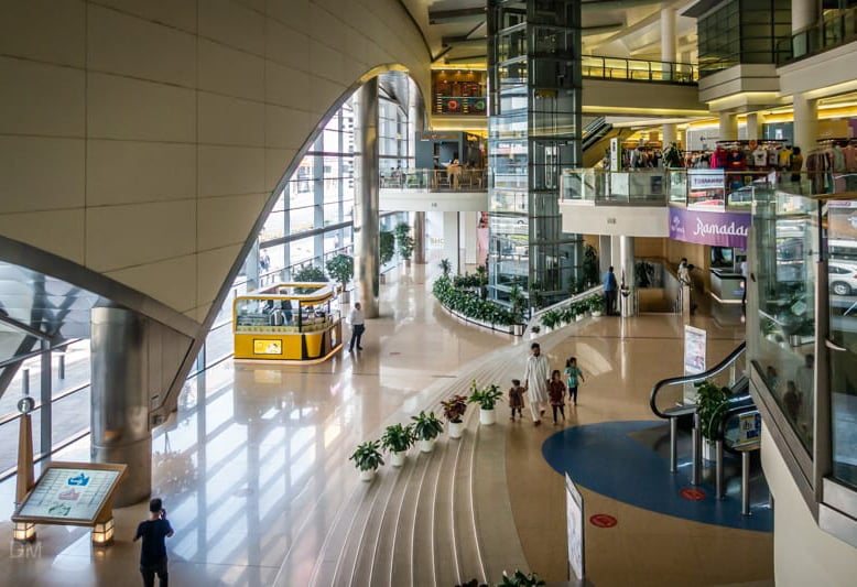 Reef Mall Dubai Retail Outlets