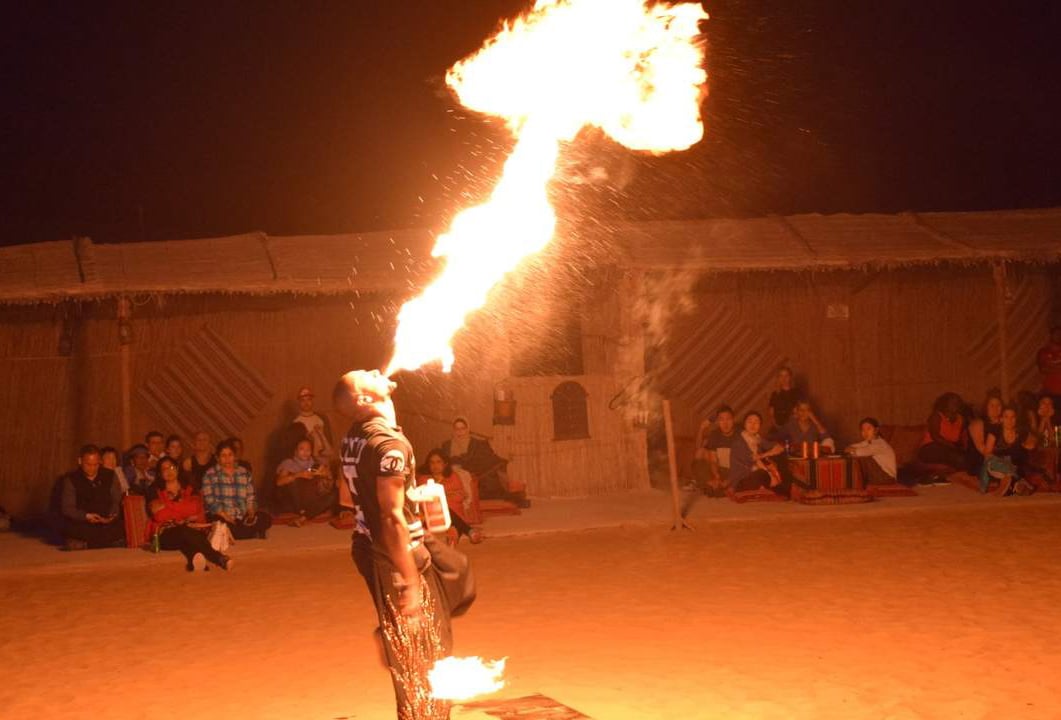Small Fire Show 10,000 AED