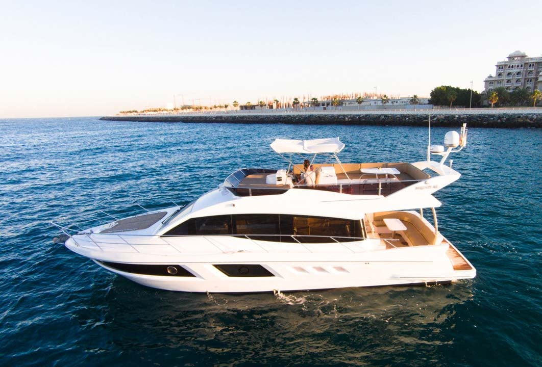 Why Should You Book A Athena Yacht 15 Pax