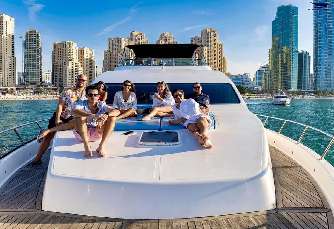 4. Dubai Luxury Yacht Tour: